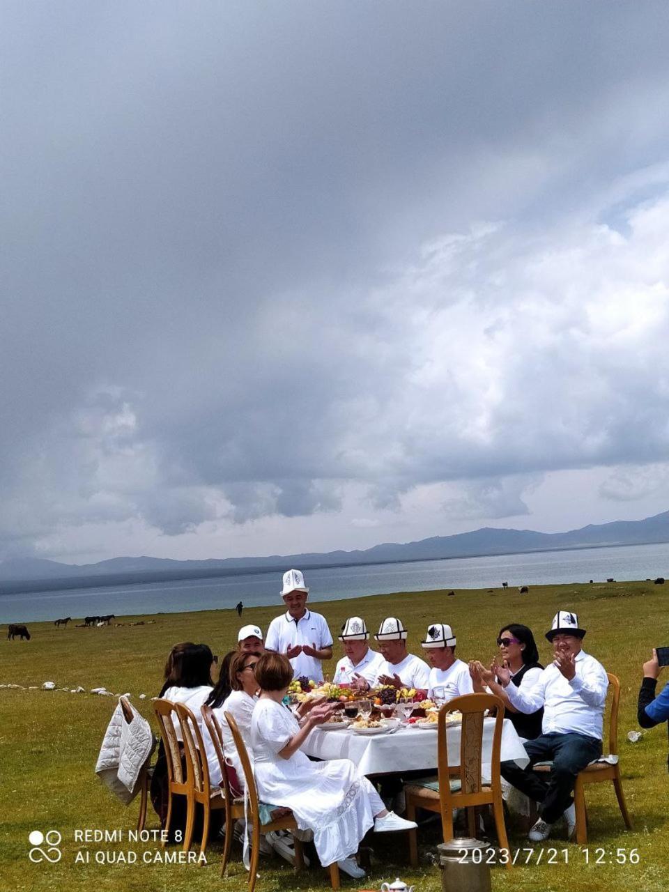 Zalkar Yurt Camp Hotel Song-Kul Kültér fotó