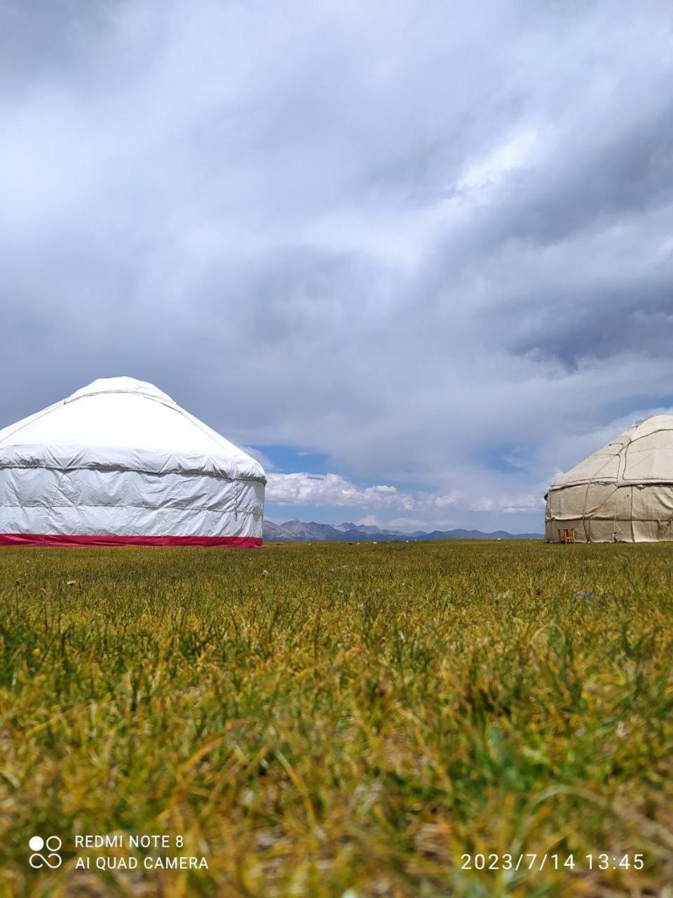 Zalkar Yurt Camp Hotel Song-Kul Kültér fotó