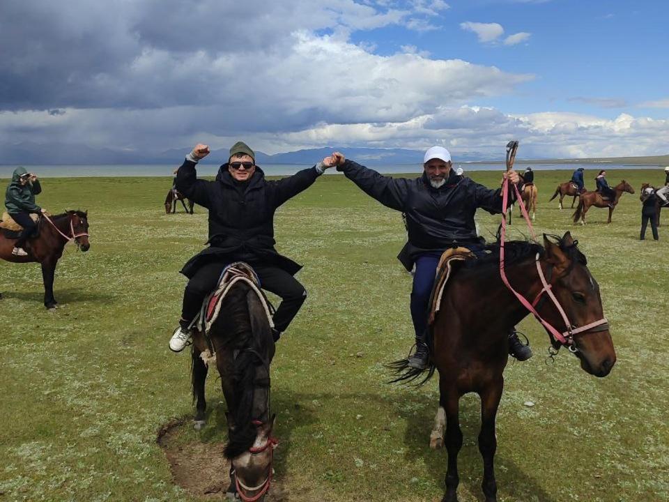 Zalkar Yurt Camp Hotel Song-Kul Kültér fotó