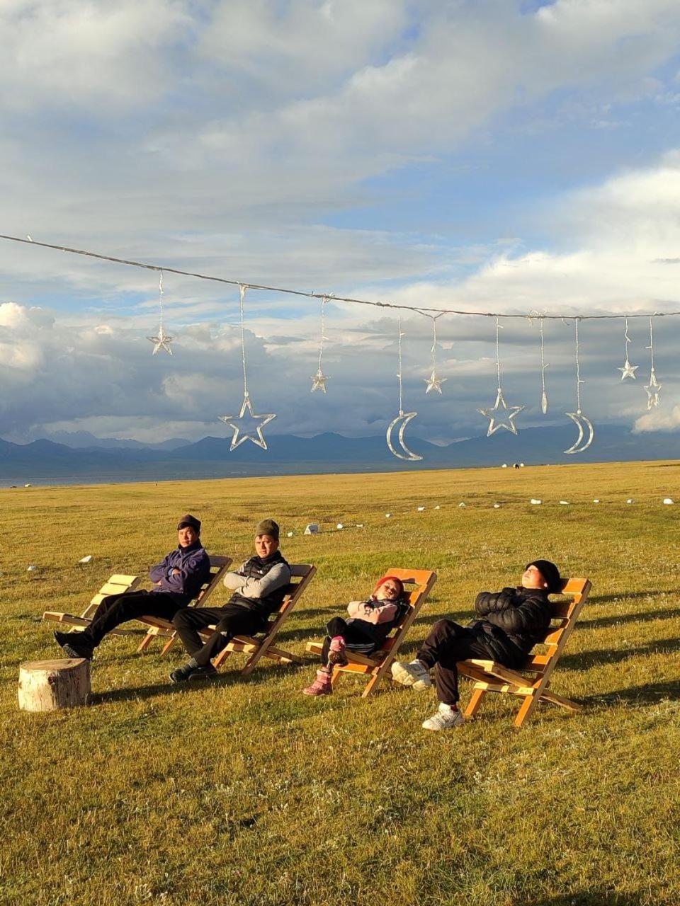 Zalkar Yurt Camp Hotel Song-Kul Kültér fotó