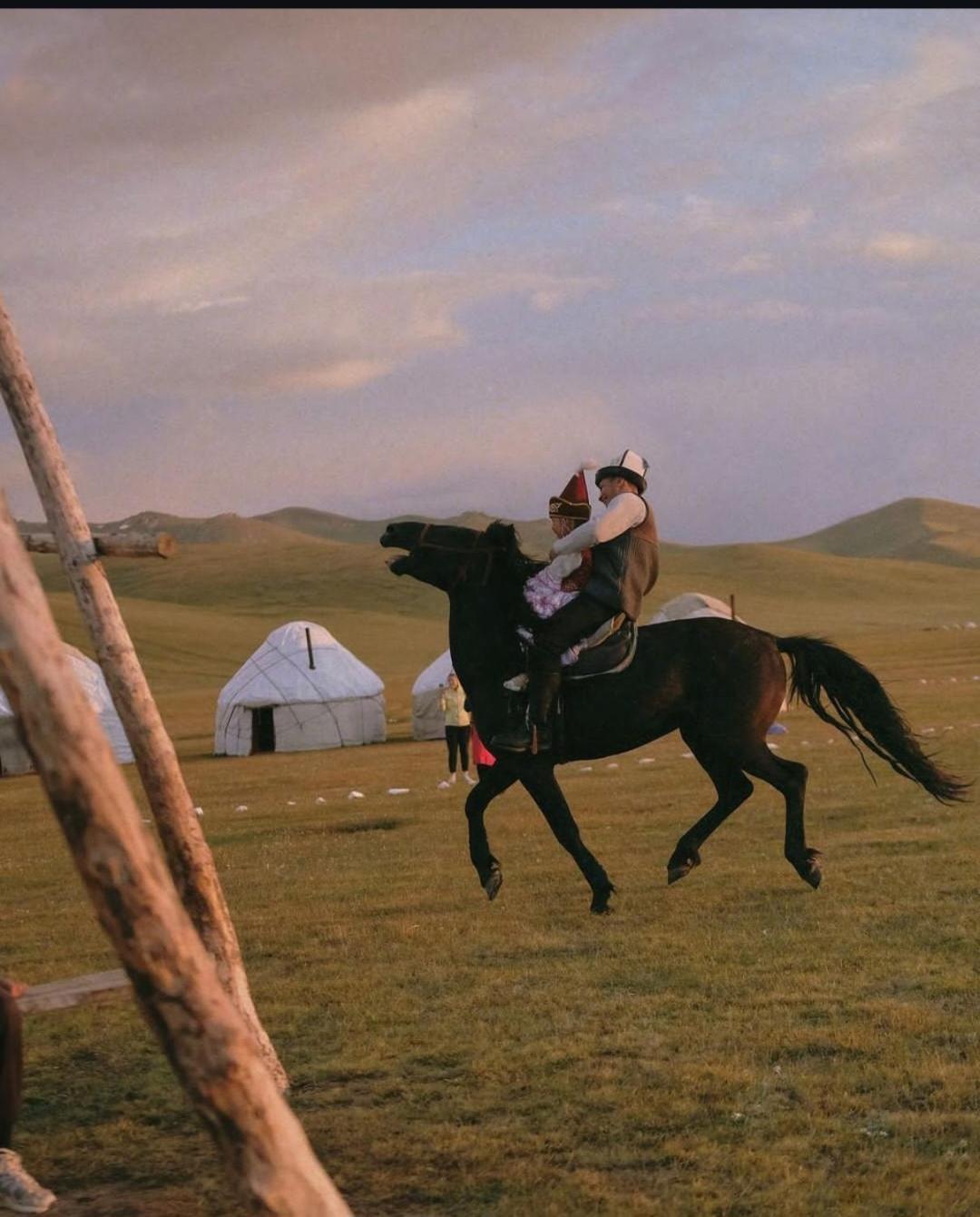 Zalkar Yurt Camp Hotel Song-Kul Kültér fotó
